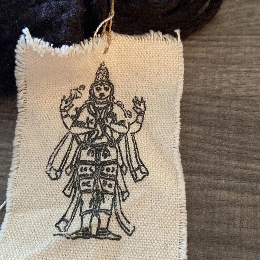 New Nirvanna Designs Brown Wool Bear Mittens with attached String Toddler